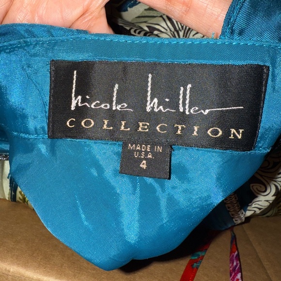 Nicole Miller Cocktail Dress size 4 - Picture 7 of 7